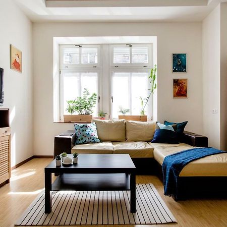 Downtown Delight Near The Basilica Apartment Budapest Bagian luar foto