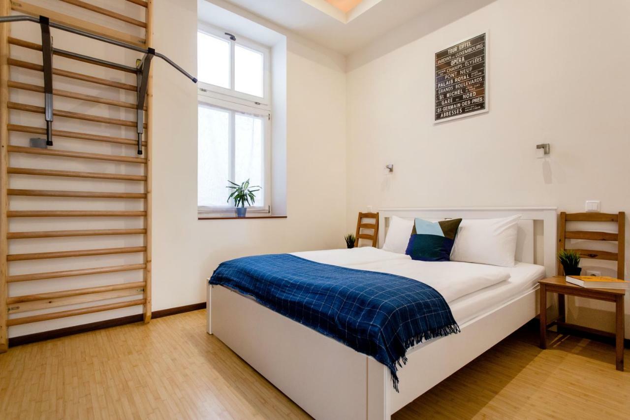 Downtown Delight Near The Basilica Apartment Budapest Bagian luar foto
