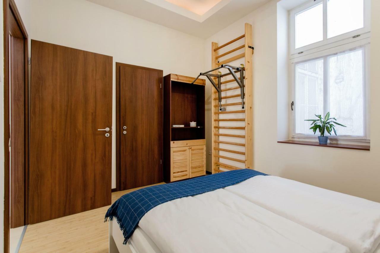 Downtown Delight Near The Basilica Apartment Budapest Bagian luar foto
